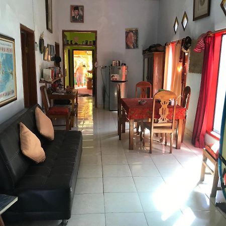 Red Beach Homestay Pasanggaran Eksteriør bilde