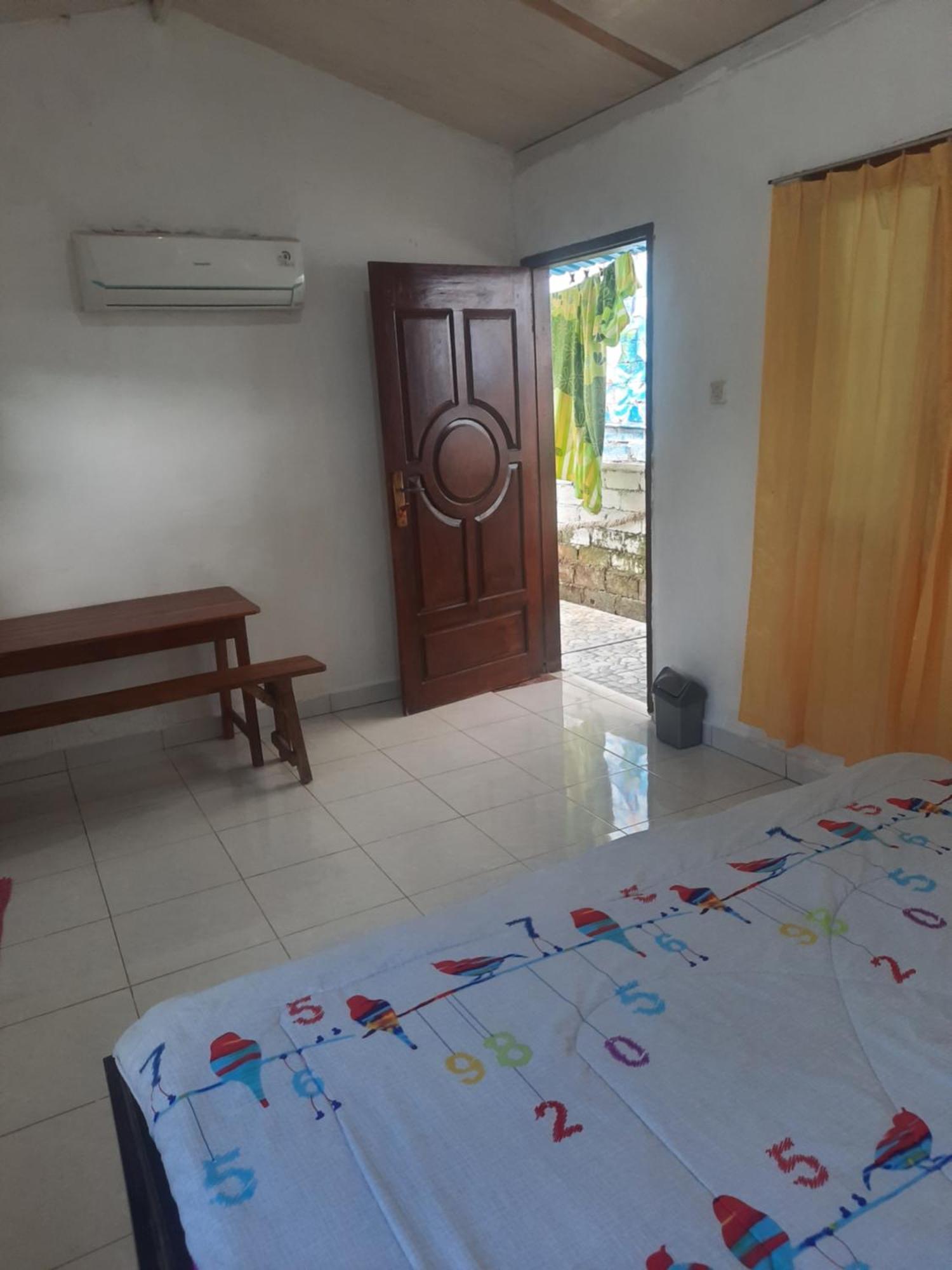 Red Beach Homestay Pasanggaran Rom bilde