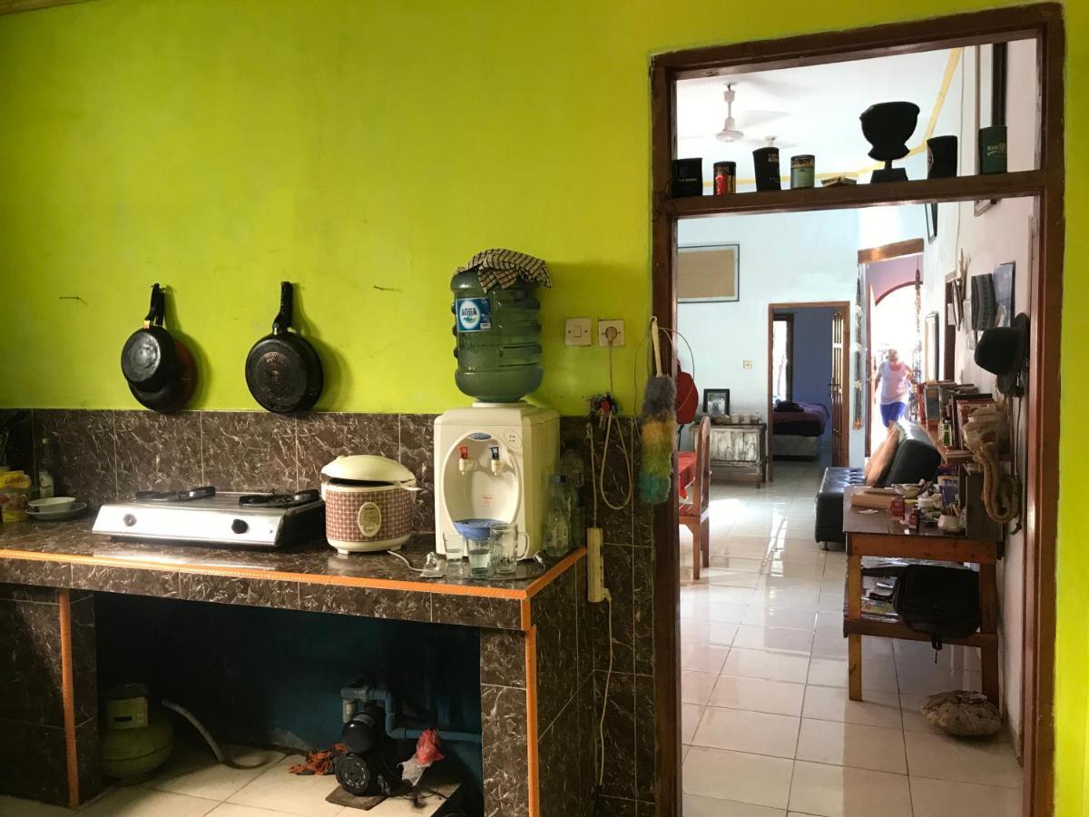 Red Beach Homestay Pasanggaran Eksteriør bilde